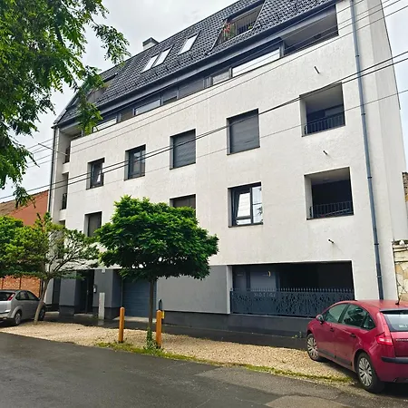 Apartamento Sophie Szeged